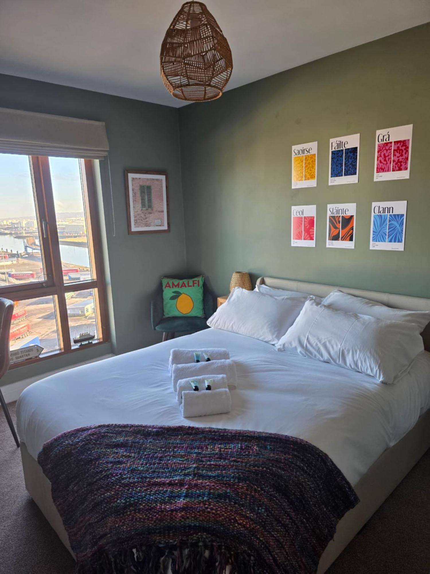 Sailortown Stays - 4 Star Luxury Apartment Belfast Ngoại thất bức ảnh